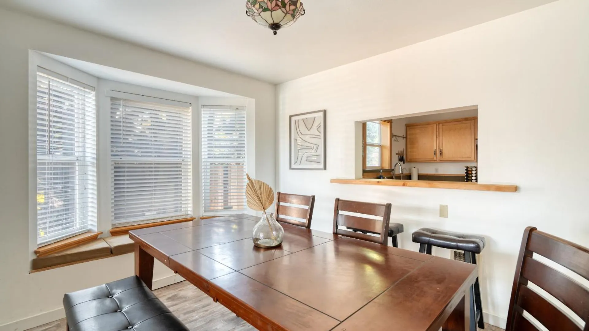 Stay Portland Collection - Alberta Arts Luxury, Sleeps 6, Walk Score 99 0*,  United States