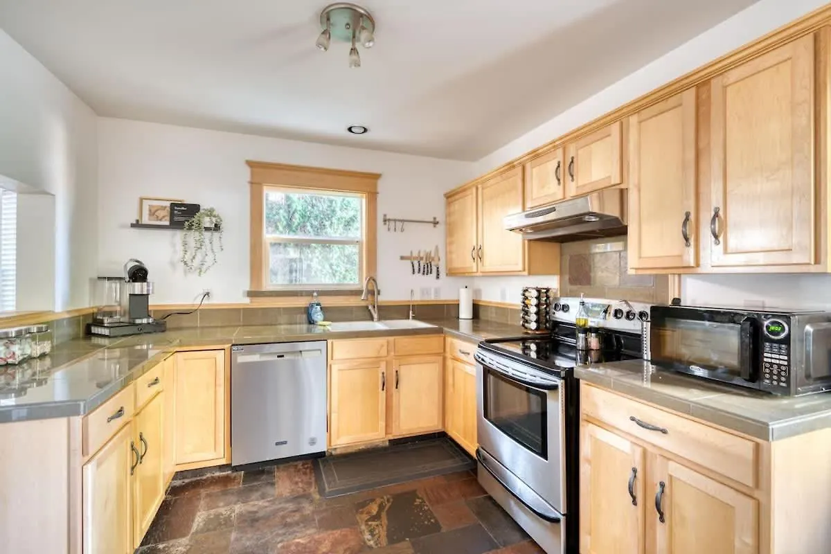 Stay Portland Collection - Alberta Arts Luxury, Sleeps 6, Walk Score 99 Holiday home